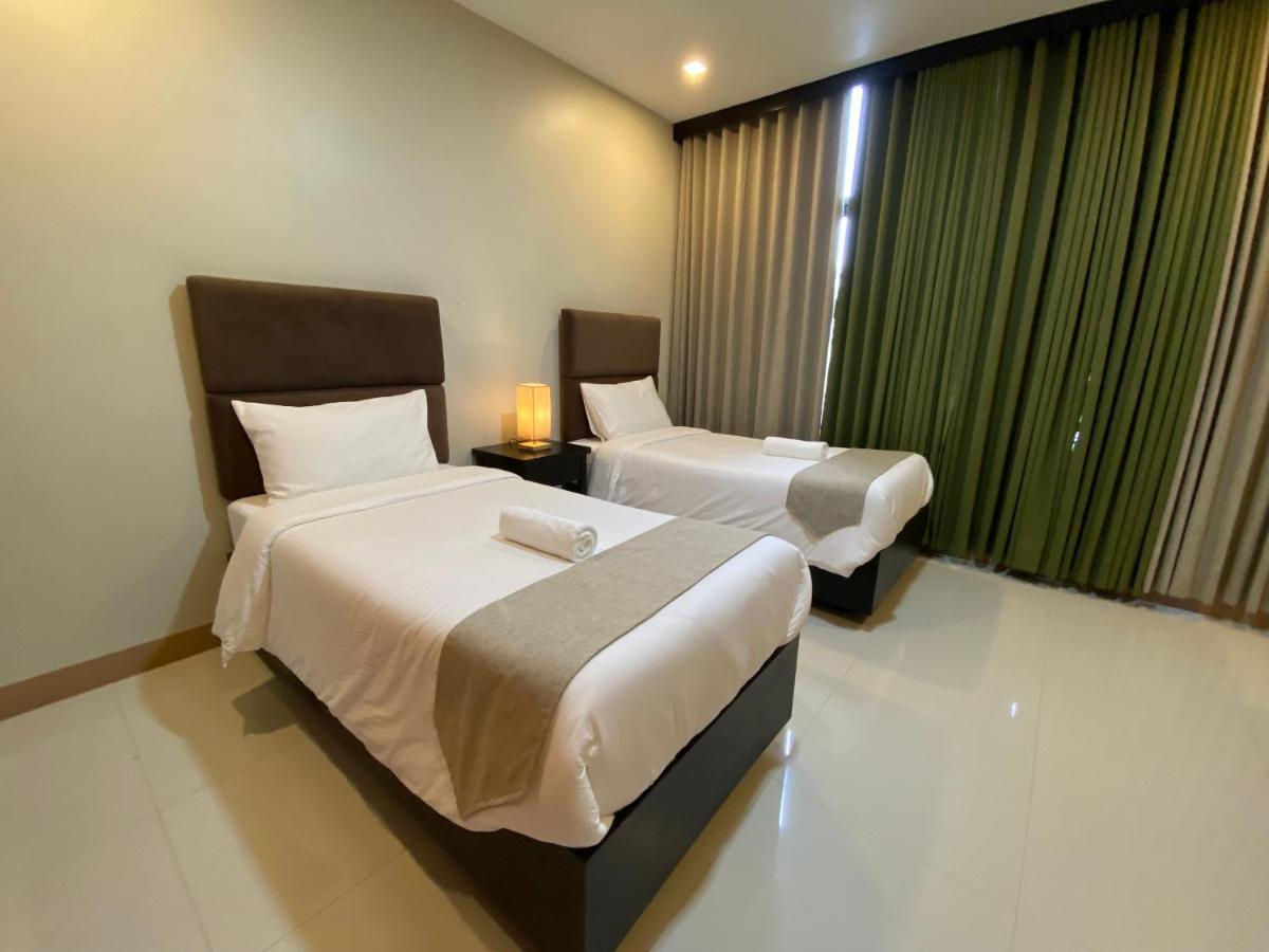 Отель Eight Breeze Baclayon Экстерьер фото