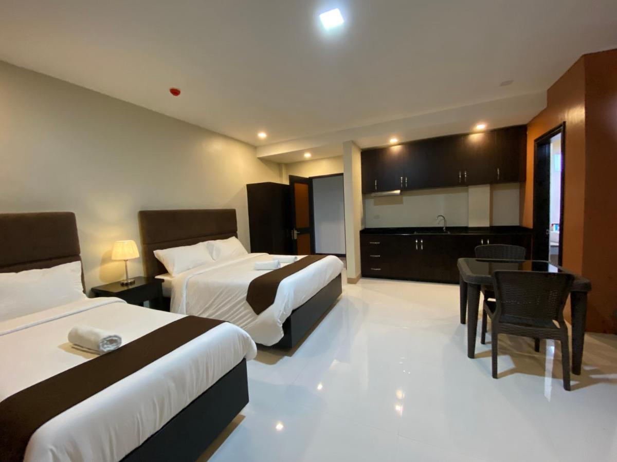 Отель Eight Breeze Baclayon Экстерьер фото