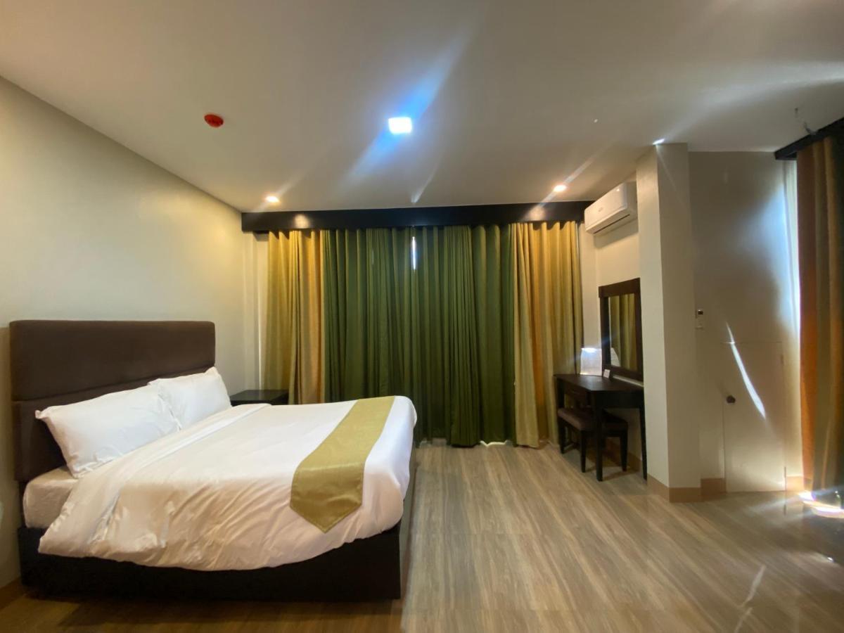 Отель Eight Breeze Baclayon Экстерьер фото